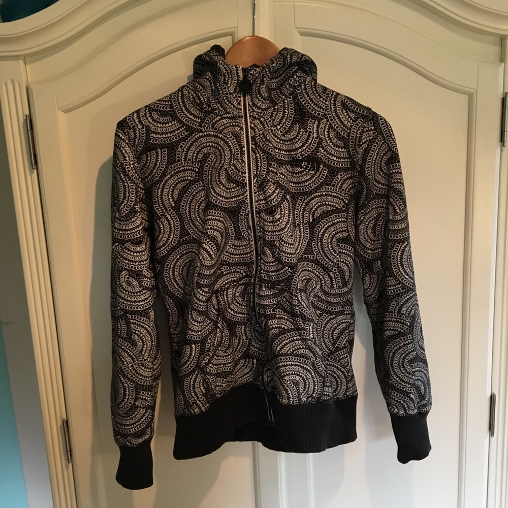 North Face Zip Up!